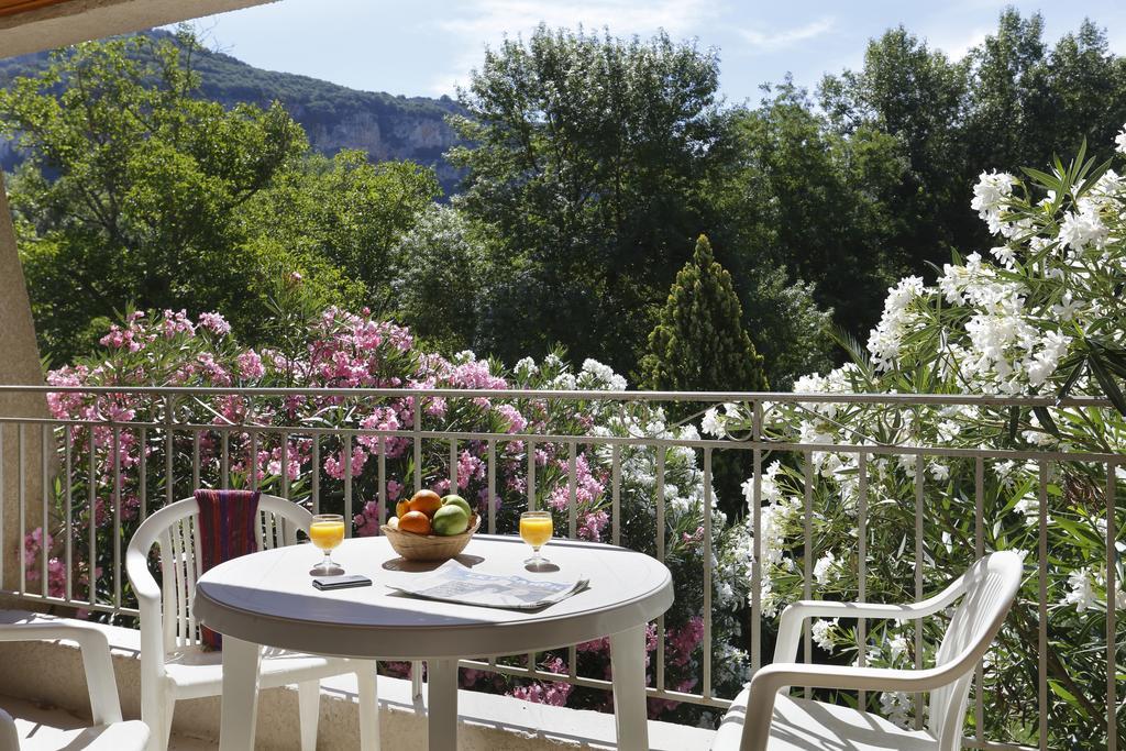 Vacanceole - Le Domaine De Chames - Pont D'Arc Vallon-Pont-dʼArc Oda fotoğraf