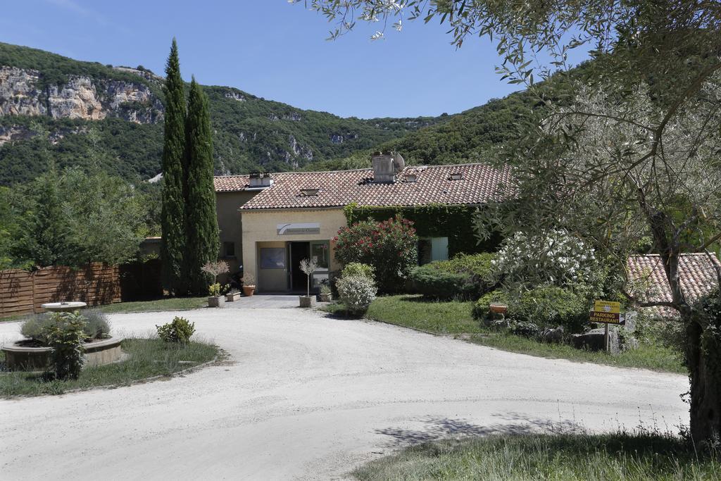 Vacanceole - Le Domaine De Chames - Pont D'Arc Vallon-Pont-dʼArc Dış mekan fotoğraf