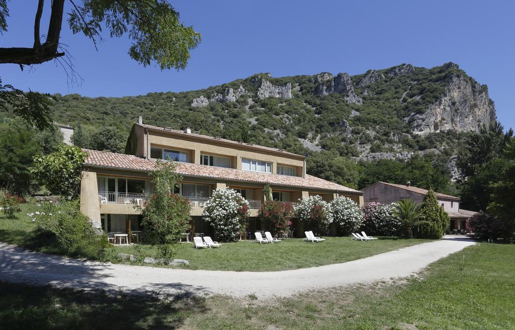 Vacanceole - Le Domaine De Chames - Pont D'Arc Vallon-Pont-dʼArc Dış mekan fotoğraf